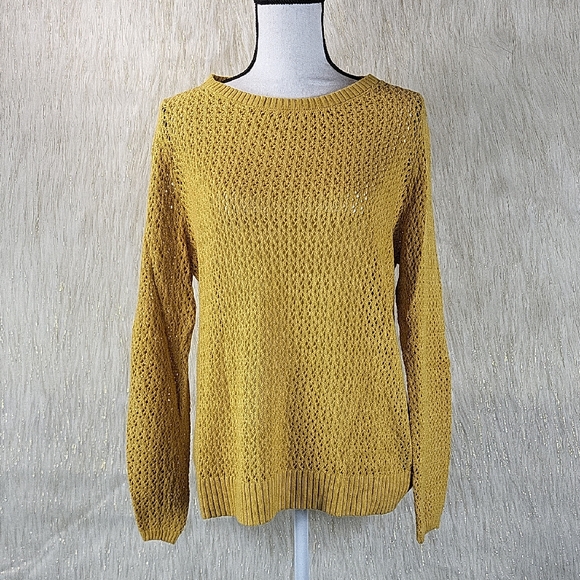Van Heusen Sweaters - Van Heusen Mustard Crew Neck Sweater